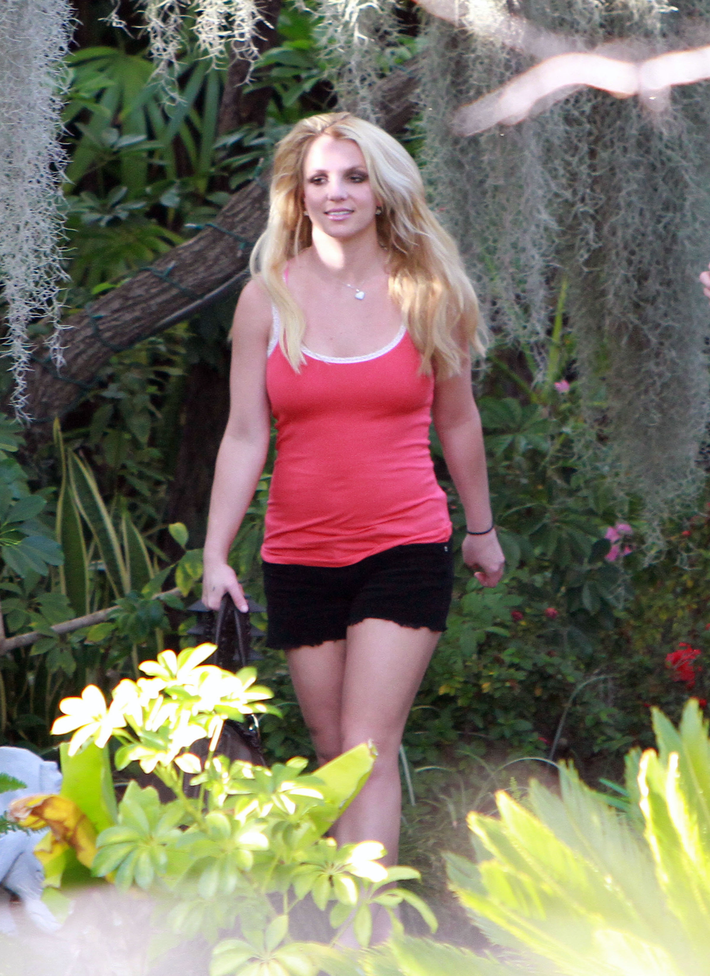 Britney Spears Kosty 555 info 001